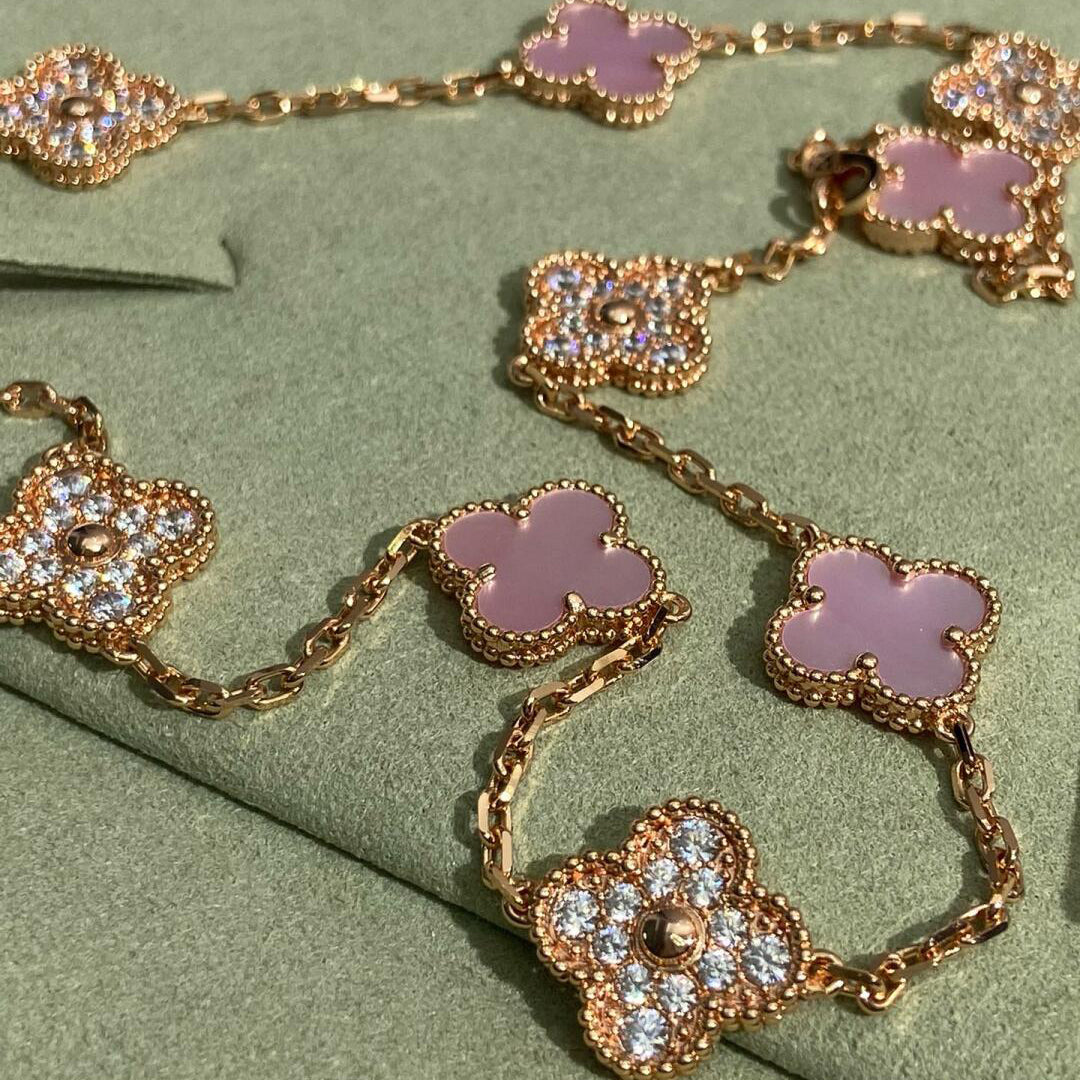 [AuraEcho]CLOVER 10 MOTIFS DIAMOND PINK MOP NECKLACE