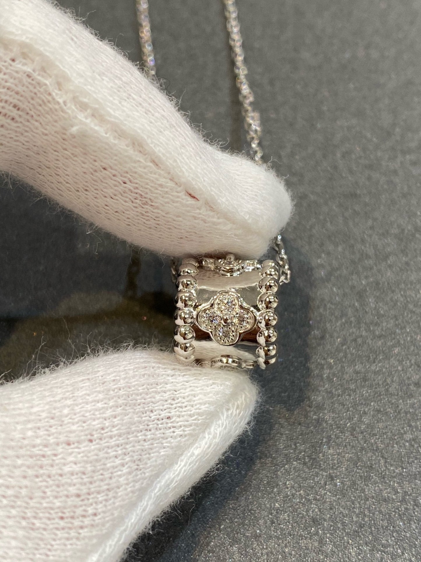[AuraEcho]PERLEE PEDANT SIVLER DIAMOND NECKLACE