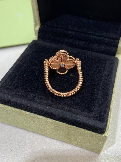 [AuraEcho]CLOVER RIVERSIBLE PINK GOLD RING