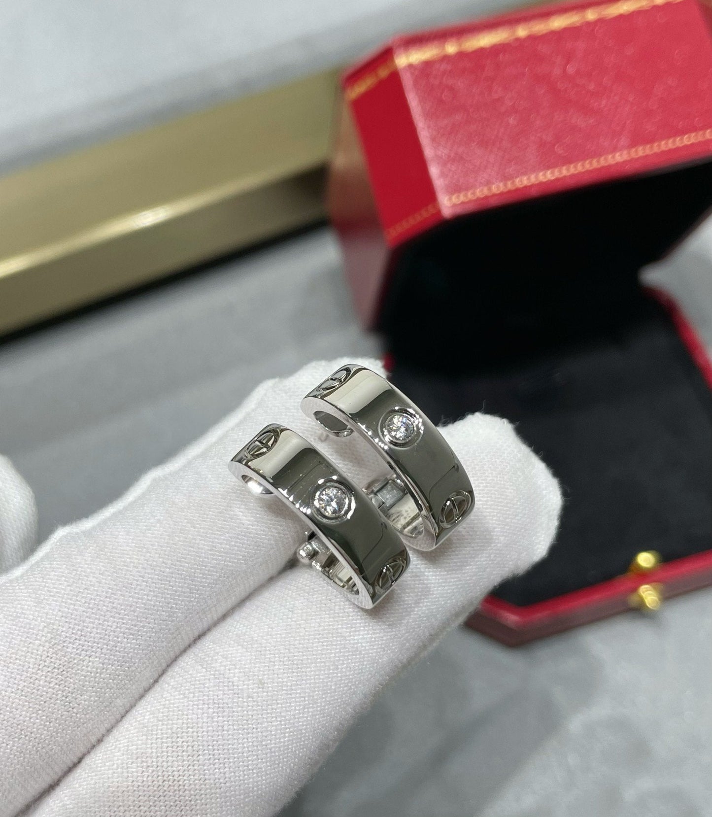 [AuraEcho]LOVE 5.5MM 1 DIAMOND EARRINGS