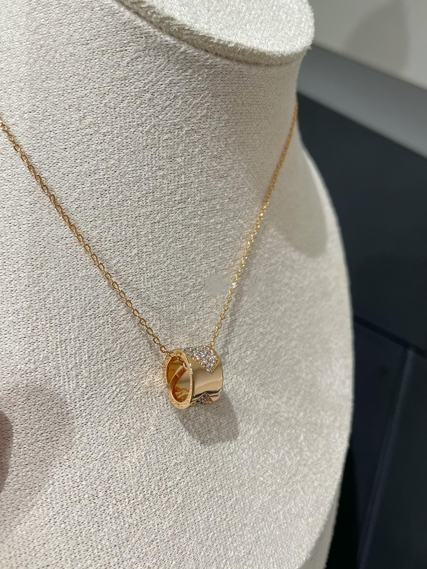 [AuraEcho]LIENS EVIDENCE DIAMOND PAVED NECKLACE