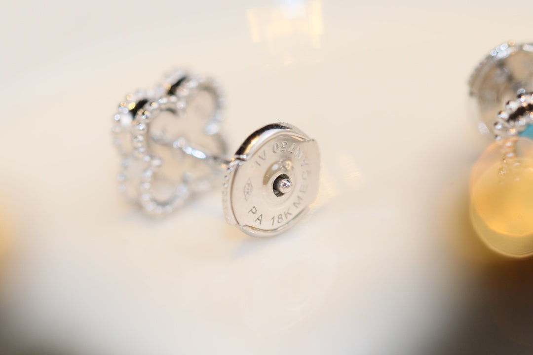 [AuraEcho]CLOVER MINI TURQUOISE SILVER STUD EARRINGS