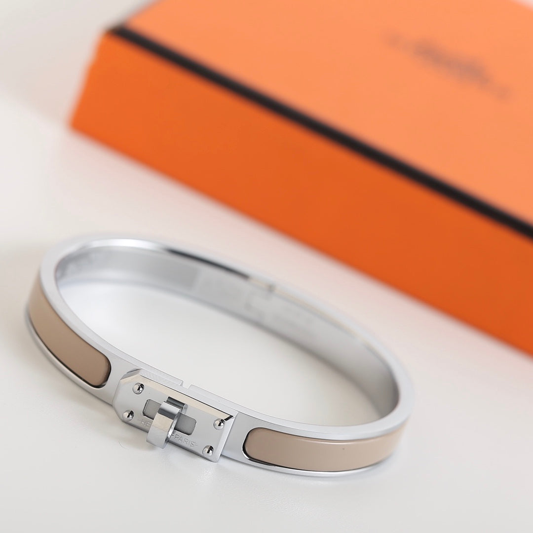 [AuraEcho]HM KELLY GREY BRACELET