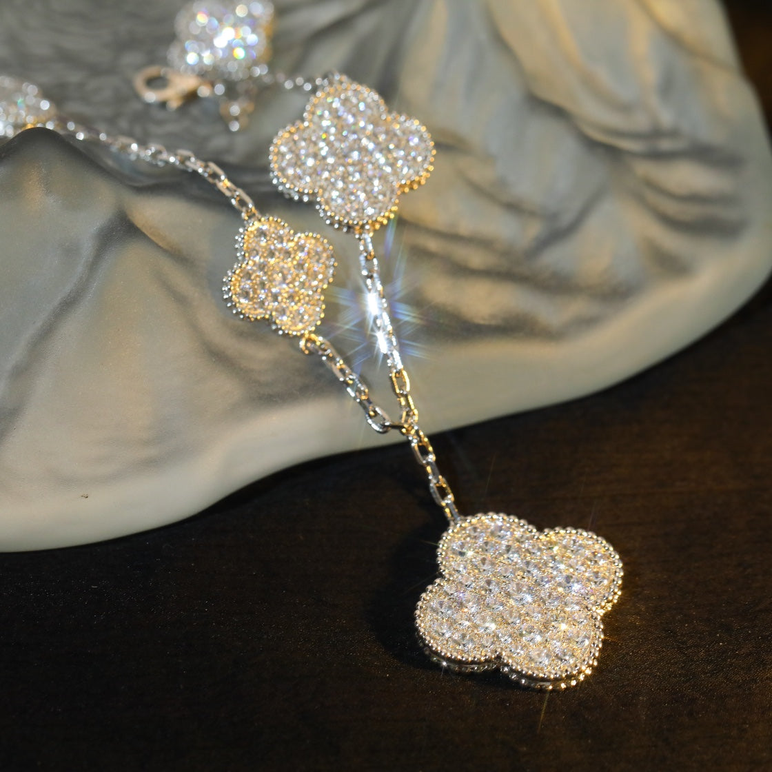 [AuraEcho]CLOVER BRACELET 5 MOTIF SILVER DIAMOND PAVED