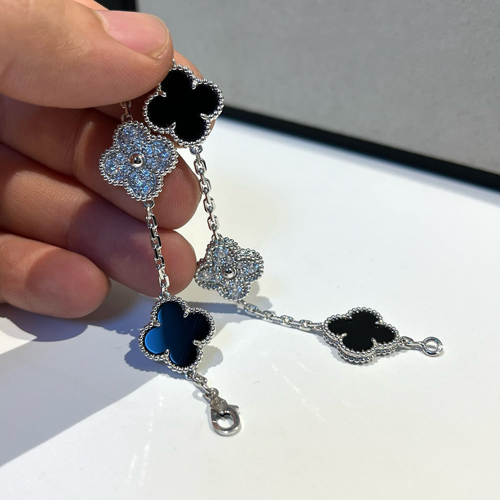 [AuraEcho]CLOVER 5 MOTIF ONYXS DIAMOND BRACELET SILVER