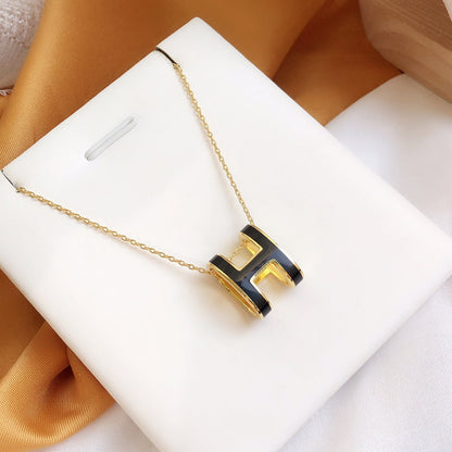 [AuraEcho]HM CLIC BLACK ENAMEL GOLD NECKLACE